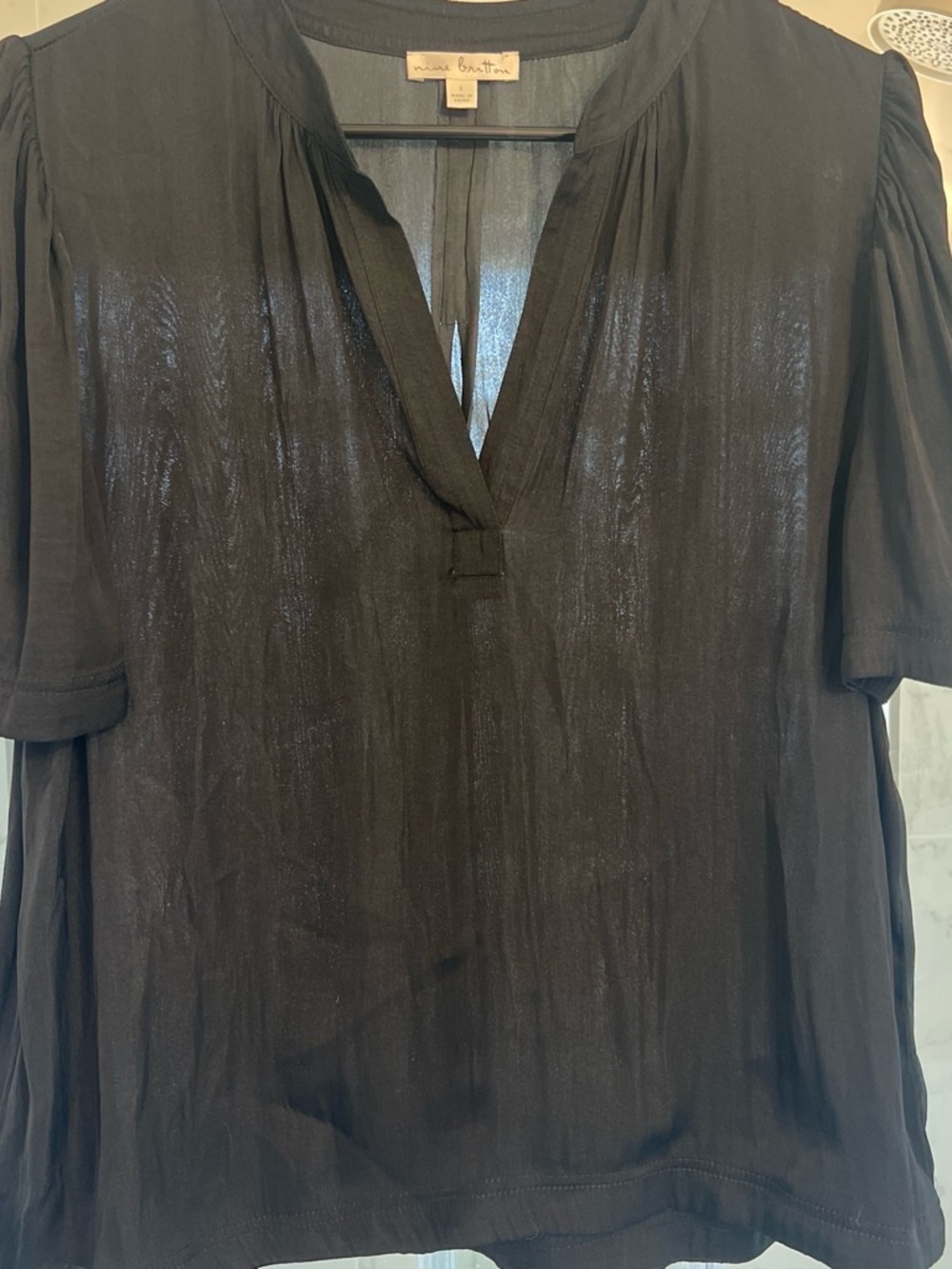 nine britton Black V-Neck Short Sleeve Tunic Top
